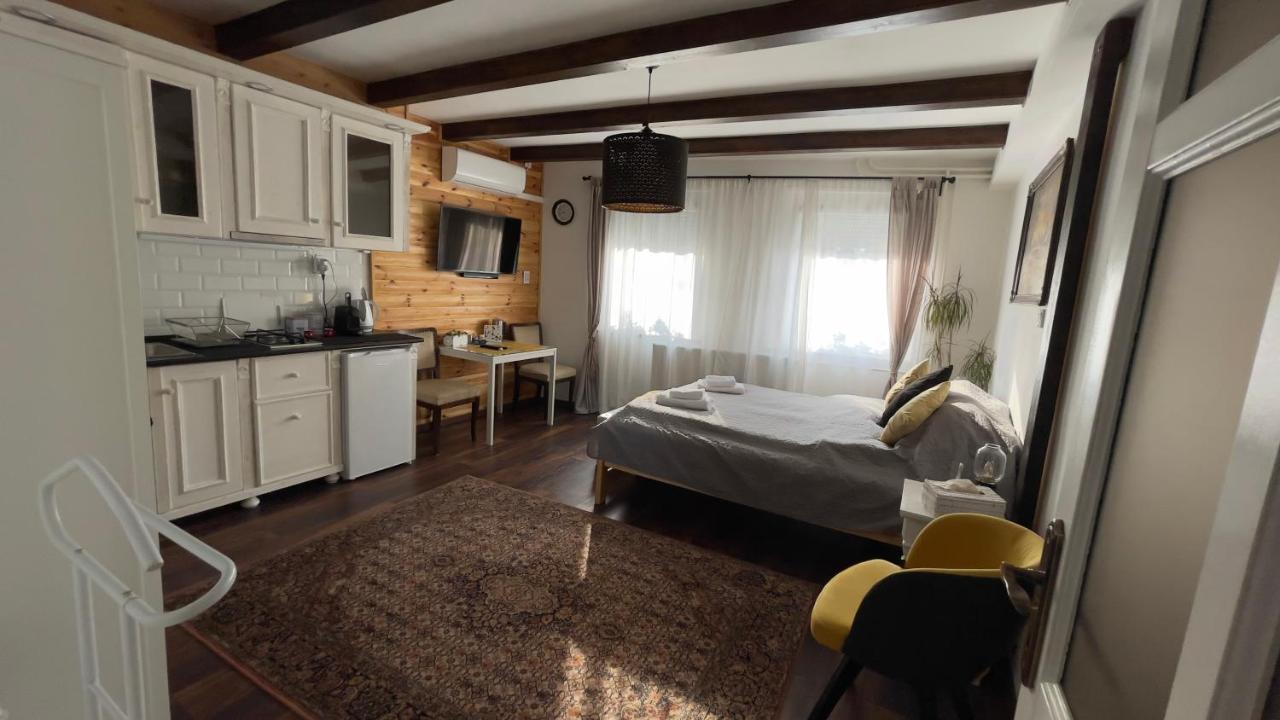 Kishaz Apartment Erlau