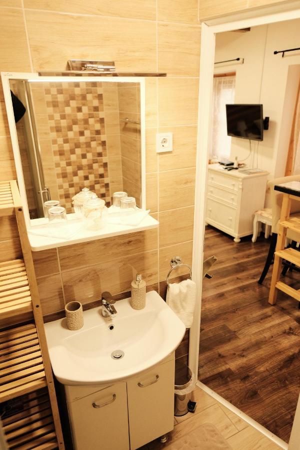 Apartment Kishaz