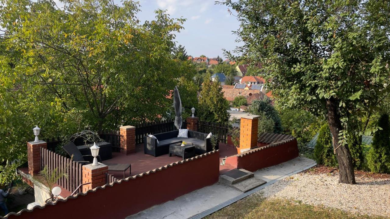 Appartement Kishaz *